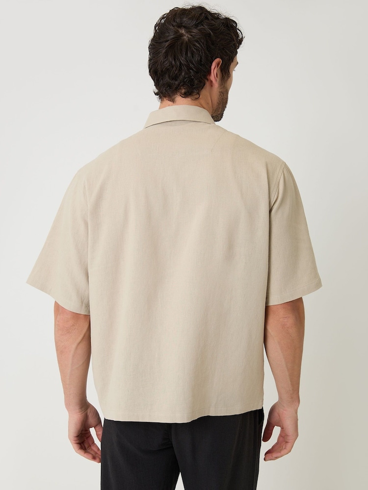 Neutralna boja - Threadbare Košulja Kratki rukav Boki Fit od lanene mešavine - Slika 2 od 4 Neutralna boja - Threadbare Košulja Kratki rukav Boki Fit od lanene mešavine - Slika 2 od 4