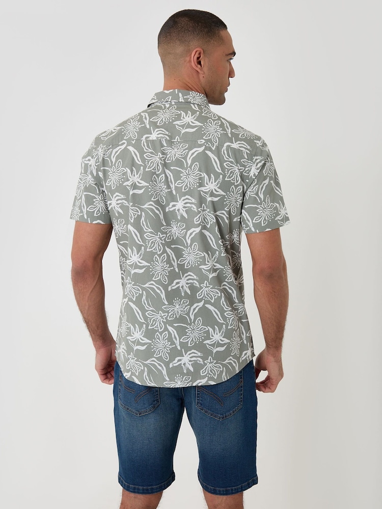 Threadbare Green Tropical Print Short Sleeve Shirt - Image 2 of 4
