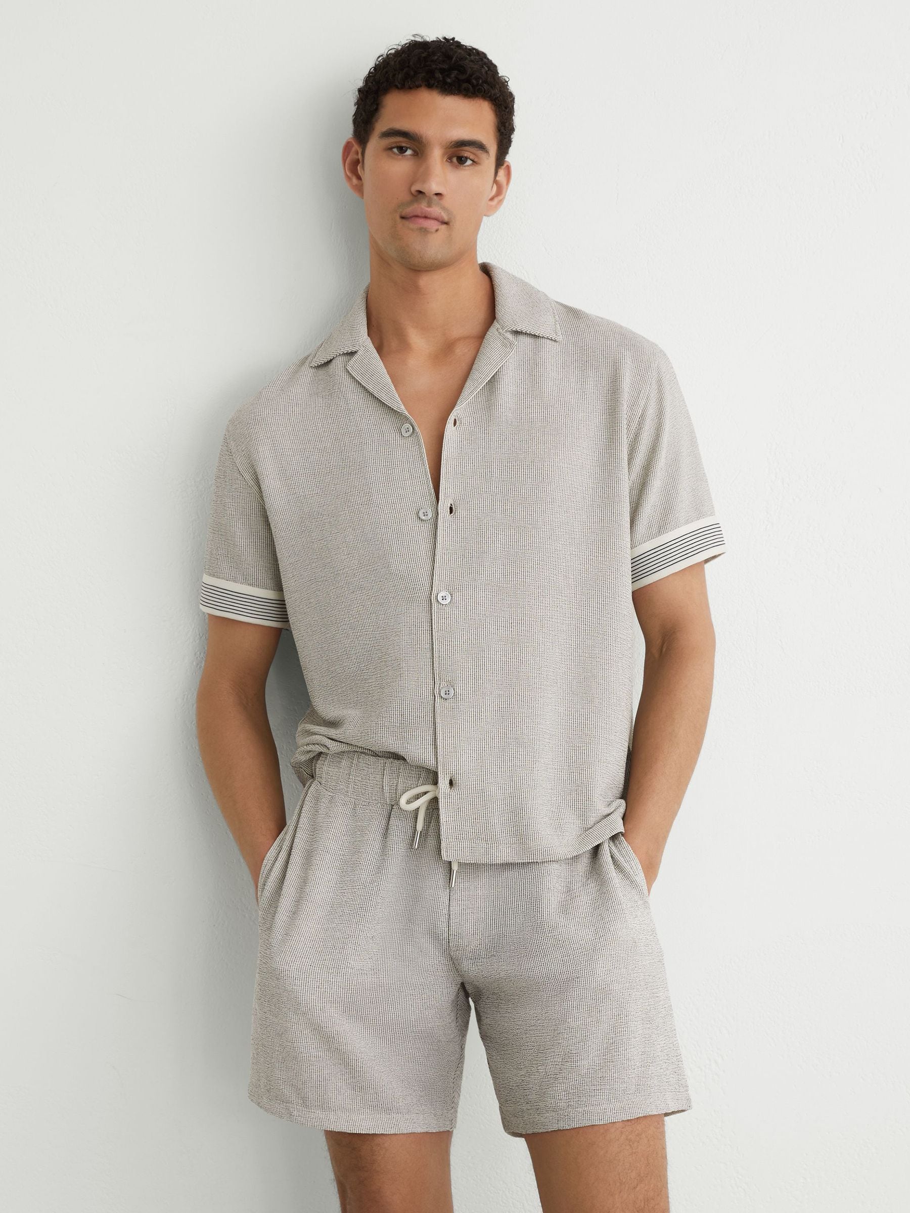 Buy Reiss White/Black Dornie Textured Stripe-Tape Cuban-Collar