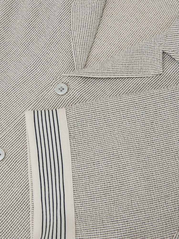 Reiss White/Black Dornie Striped Cuban-Collar Knitted Shirt - Image 7 of 7