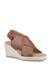 Hush Puppies Tan Willow Back Strap Sandals - Image 2 of 4