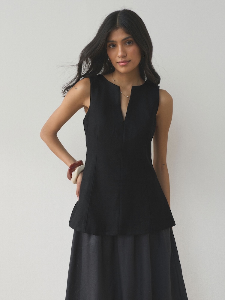 Black Peplum Tailored Top with Linen - Image 2 of 8