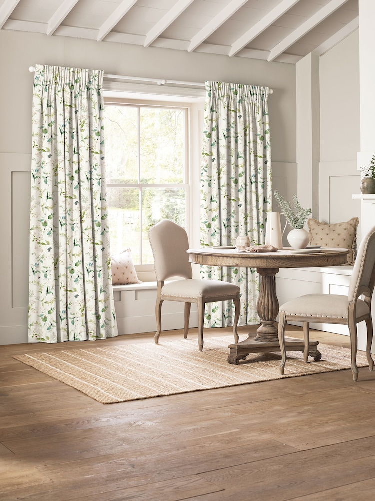 Sophie Allport White Wild Floral Made to Measure - Image 2 of 9