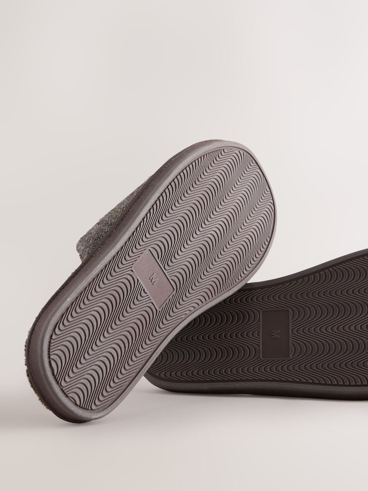 Brown Badger Embroidered Slippers - Image 7 of 7 Brown Badger Embroidered Slippers - Image 7 of 7