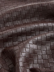 Marron chocolat - Short en similicuir tressé - Image 6 sur 6
