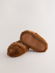 Brown 3D Capybara Slippers - Image 5 of 7