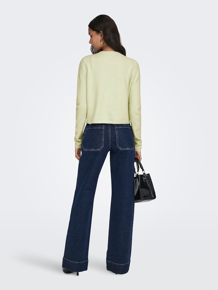 JDY Green Knitted Button Down Short Cardigan - Image 2 of 5 JDY Green Knitted Button Down Short Cardigan - Image 2 of 5