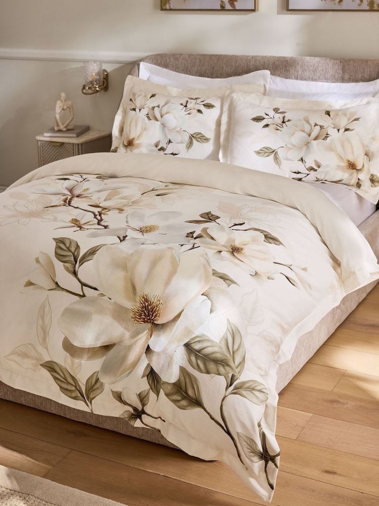 Lipsy Cream Serene Blossom 200 Thread Count Cotton Sateen Bedset - Image 2 of 5
