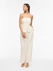 Colete Vila sem mangas com botões sob medida - Imagem 3 de 7