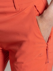 شورت برتقالي Kiwi Pro من Craghoppers - صورة 6 من 6