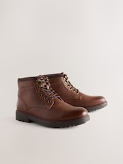 Brown Borg Lined Chukka Boots - Image 3 of 7