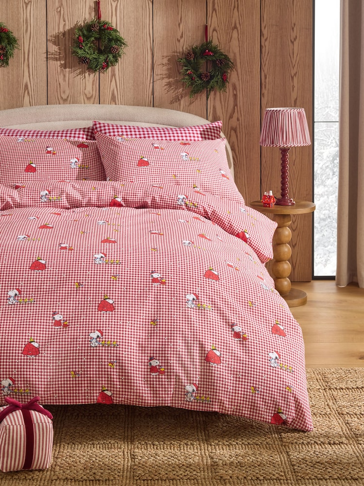 Red Peanuts Snoopy Christmas Duvet Cover and Pillowcase Set - Image 1 of 6 Red Peanuts Snoopy Christmas Duvet Cover and Pillowcase Set - Image 1 of 6