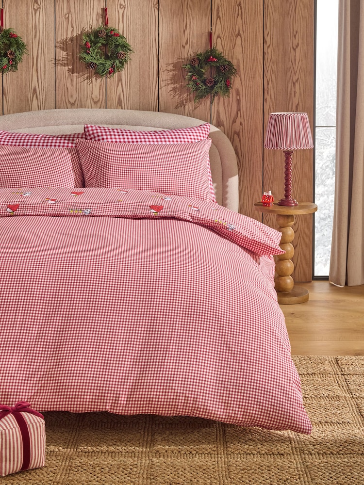 Red Peanuts Snoopy Christmas Duvet Cover and Pillowcase Set - Image 2 of 6 Red Peanuts Snoopy Christmas Duvet Cover and Pillowcase Set - Image 2 of 6