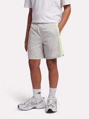 Γκρι - Αθλητικά Σορτς New Balance - Εικόνα 1 από 9