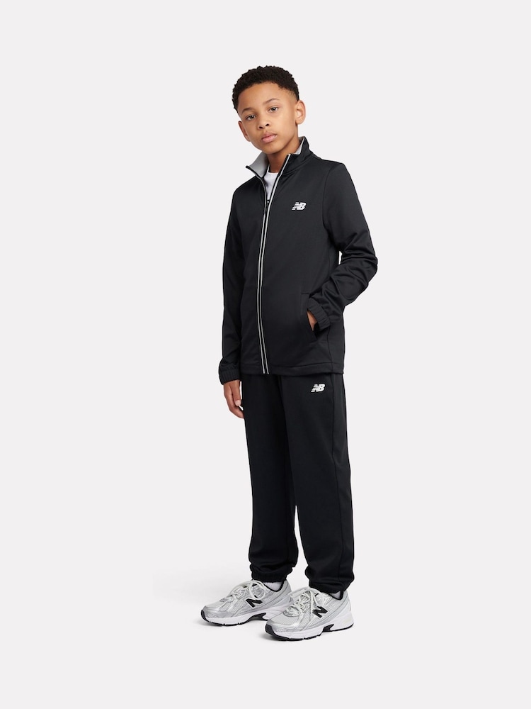 New Balance Black Quarter Zip Funnel & Joggers Set - Image 2 of 11 New Balance Black Quarter Zip Funnel & Joggers Set - Image 2 of 11