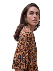 Chantelle Explore short sleeve beachwear shirt, Leopard print - Image 4 of 5