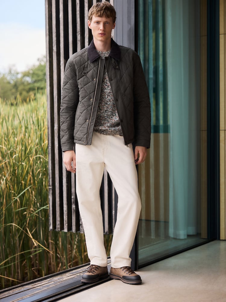 Green Shower Resistant Quilted Barn Jacket - Image 2 of 12 Green Shower Resistant Quilted Barn Jacket - Image 2 of 12