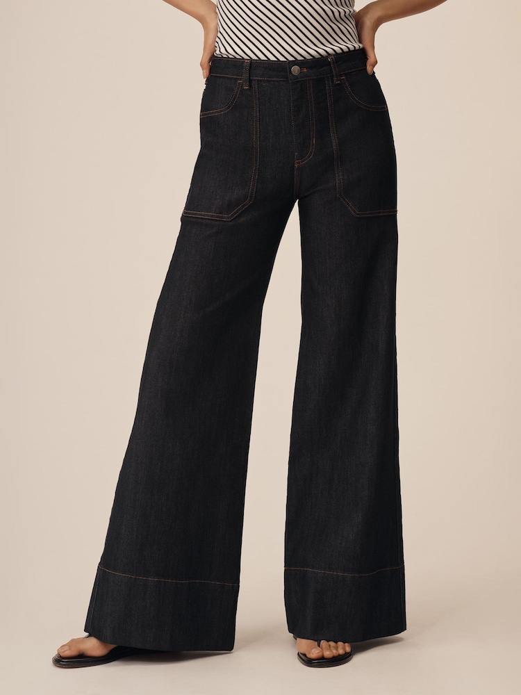 Anthropologie Pilcro The Rylan Relaxed High-Rise Flare Black Jeans - Immagine 1 di 5 Anthropologie Pilcro The Rylan Relaxed High-Rise Flare Black Jeans - Immagine 1 di 5