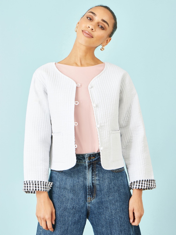 Yumi White Cropped Reversible Cotton Quilted Jacket - Image 1 of 4