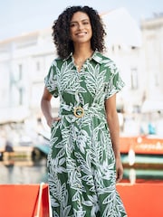 Yumi Green Leaf Print Viscose Relaxed Midi Shirt Dress - Image 4 of 5