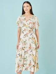 Yumi Viscose Floral Print Midi Dress With Ruched Waist - Image 3 of 5
