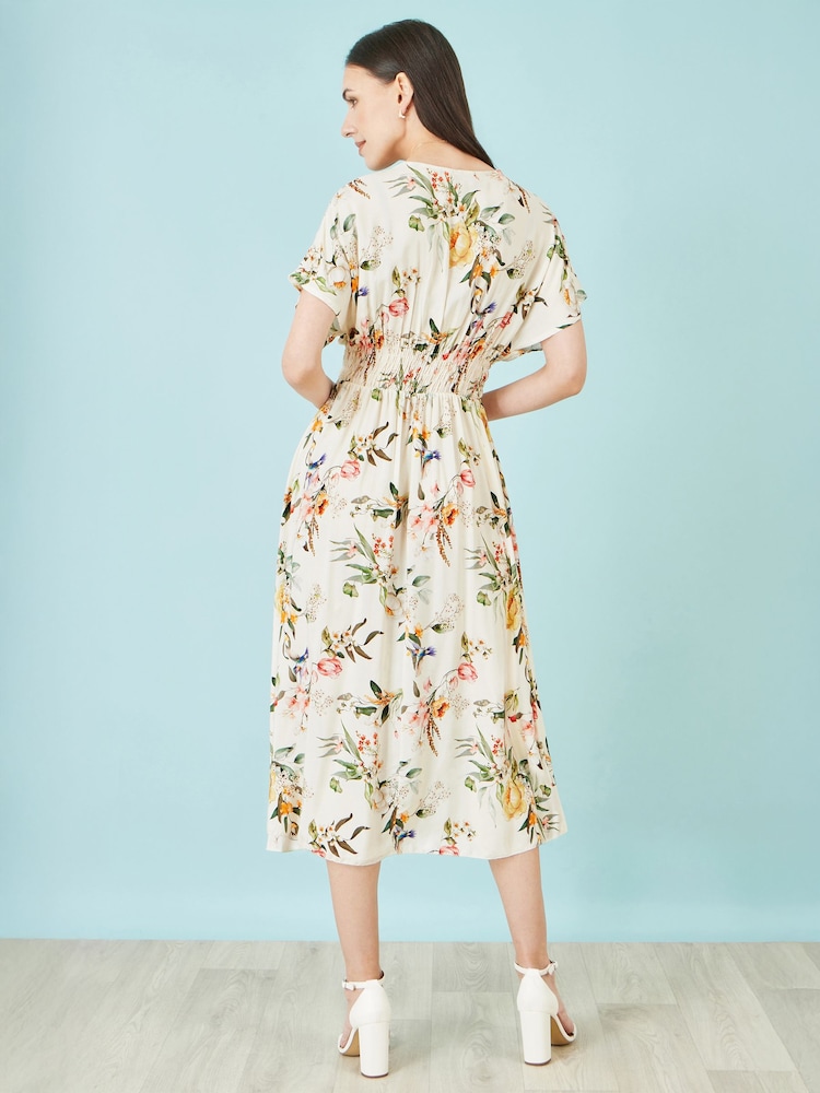 Yumi Viscose Floral Print Midi Dress With Ruched Waist - Image 5 of 5 Yumi Viscose Floral Print Midi Dress With Ruched Waist - Image 5 of 5