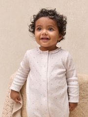 The White Company Cotton Heart Pointelle Frill Collar Sleepsuit - صورة 3 من 5