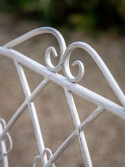 Gallery Home White Brentwood Outdoor Bistro Set Gatehouse - Image 3 of 4