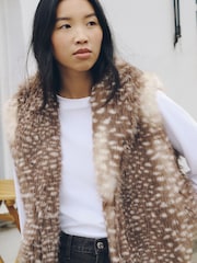 Brown/White Deer Fur Gilet Cover-Up - Image 2 of 7