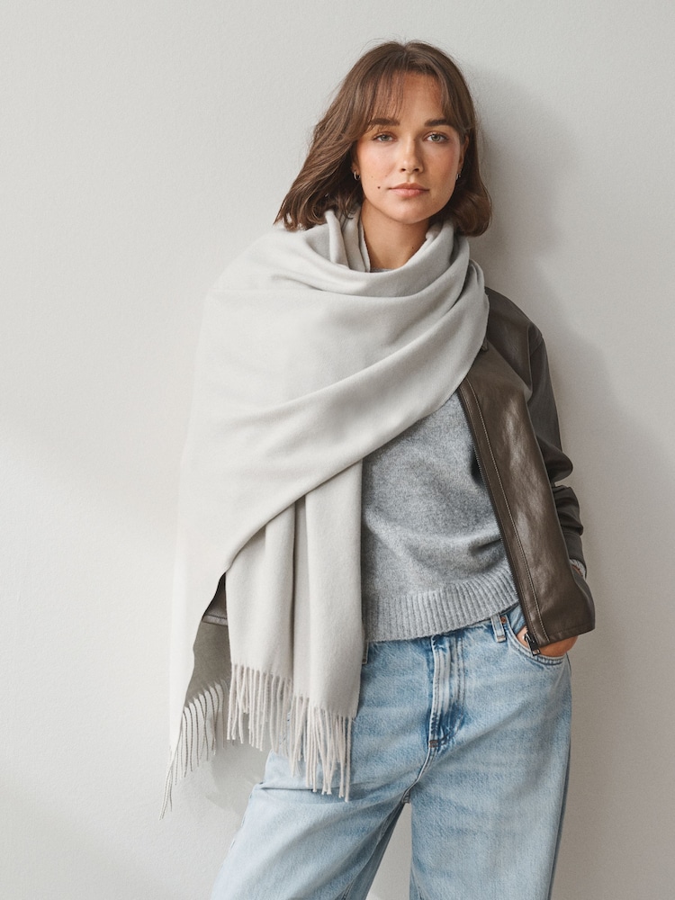 Açıq Boz - Ortaçəkili Scarf - 7şəkildən 1 şəkil