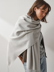 Açıq Boz - Ortaçəkili Scarf - 7şəkildən 3 şəkil