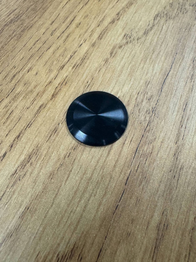 XR Living Oak Black Denver Chest with App Control LED Lights - Image 6 of 6