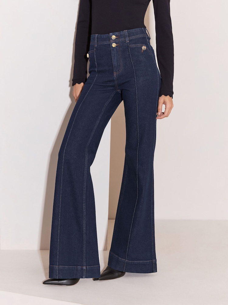 Lipsy Rinse Wash Rinse High Waist Relaxed Flare Jeans - Image 2 of 6