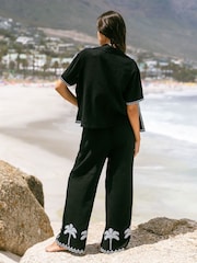 Chelsea Peers Black Linen-Blend Embroidered Short Sleeve Shirt - Image 3 of 5