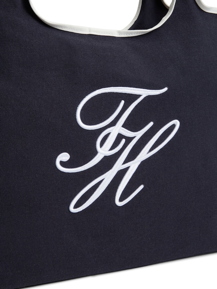 Tommy Hilfiger Blue Canvas Beach Tote Bag With Pouch - Image 5 of 5