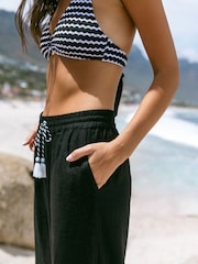 Chelsea Peers Black Linen-Blend Embroidered Scallop Edge Trousers - Image 2 of 5