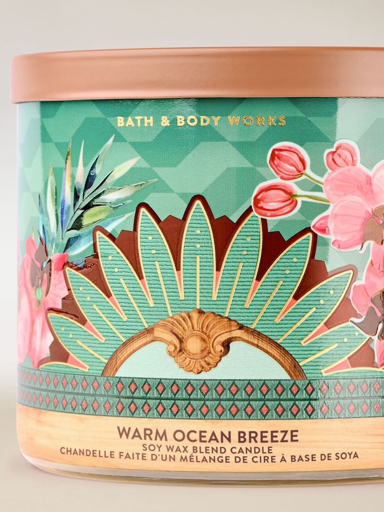 Bath & Body Works Warm Ocean Breeze 3 Wick Candle 411g - Image 2 of 3 Bath & Body Works Warm Ocean Breeze 3 Wick Candle 411g - Image 2 of 3