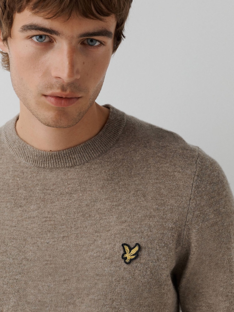 Lyle & Scott Green Lambswool Blend Crew Neck Jumper - Image 4 of 4 Lyle & Scott Green Lambswool Blend Crew Neck Jumper - Image 4 of 4