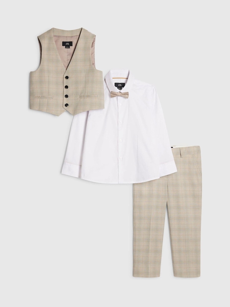 River Island 4 Piece Tailored Waistcoat Shirt Bow Tie & Suit Trouser Set - Image 1 de 5