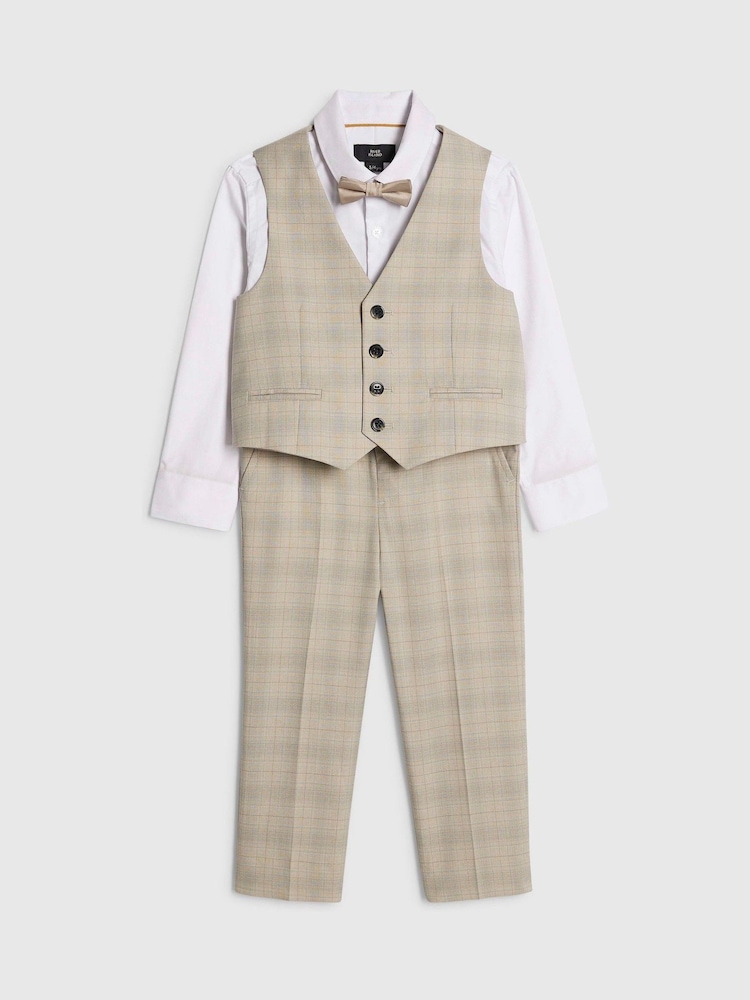 River Island 4 Piece Tailored Waistcoat Shirt Bow Tie & Suit Trouser Set - Image 5 de 5