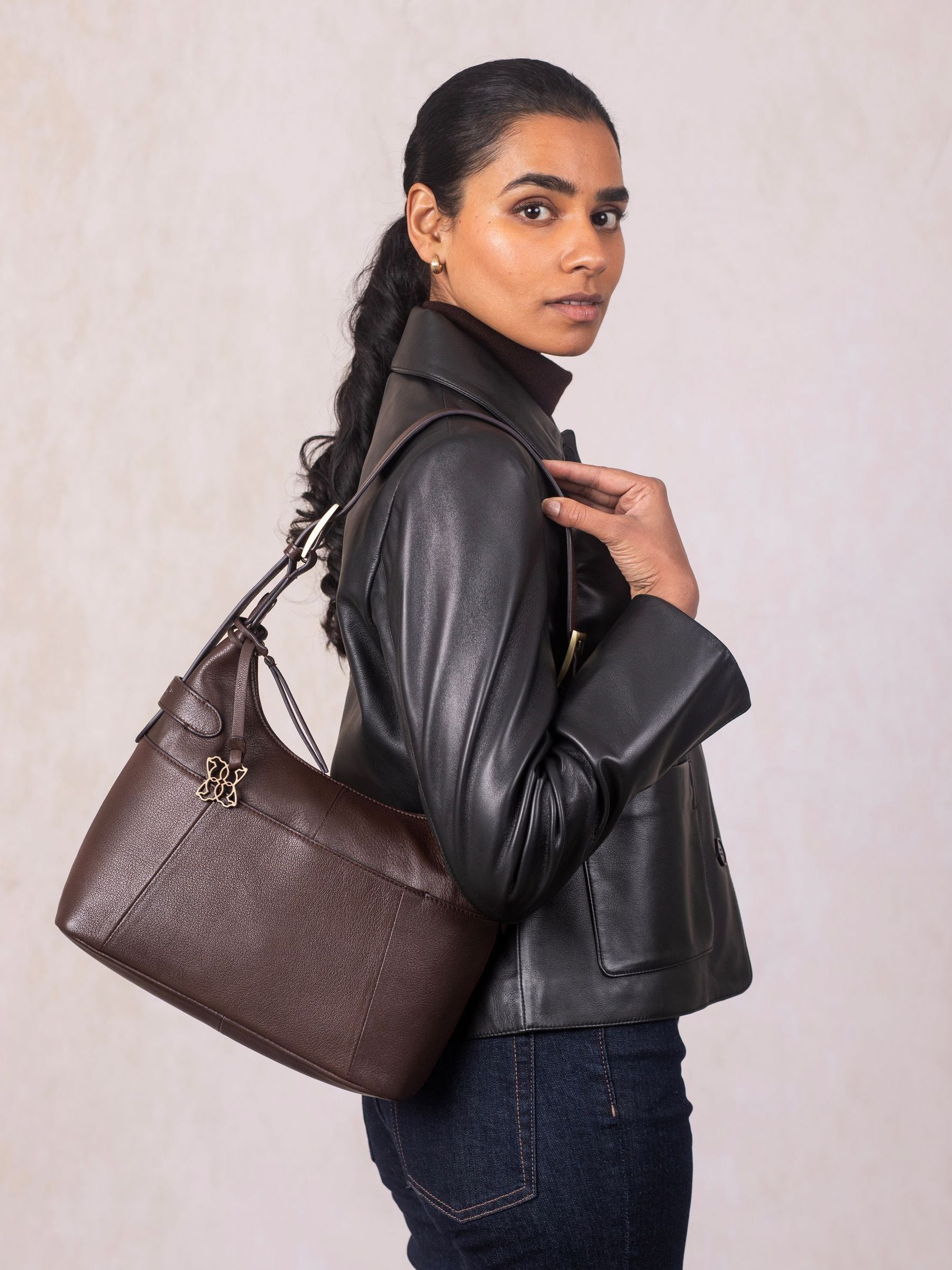 Lakeland Leather Women's Brown Newby Shoulder Bag