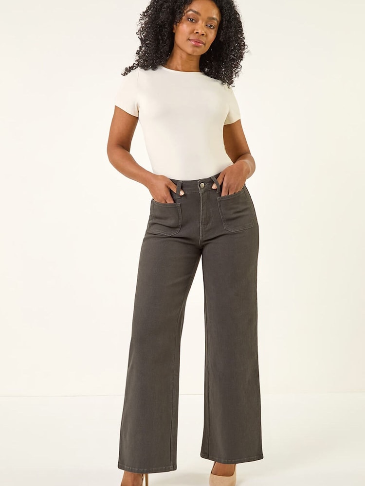 بني - بنطلون دينم قطني مطاطي بجيوب للأحجام الصغيرة من Roman - صورة 2 من 5 بني - بنطلون دينم قطني مطاطي بجيوب للأحجام الصغيرة من Roman - صورة 2 من 5