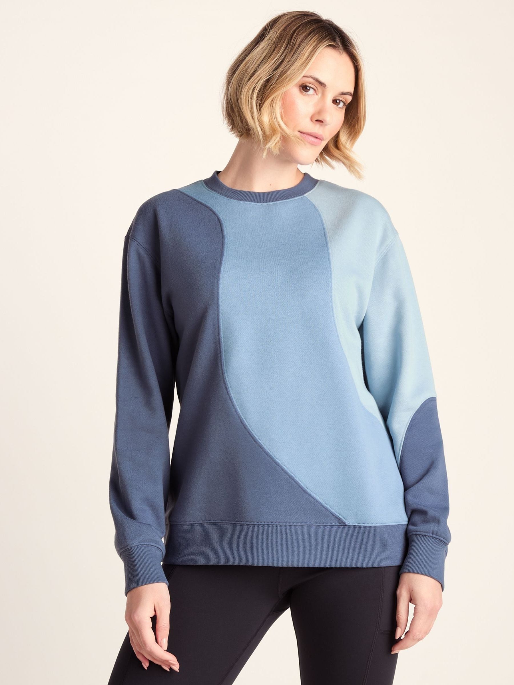 Tog 24 Women's Blue Lawla Sweat Top