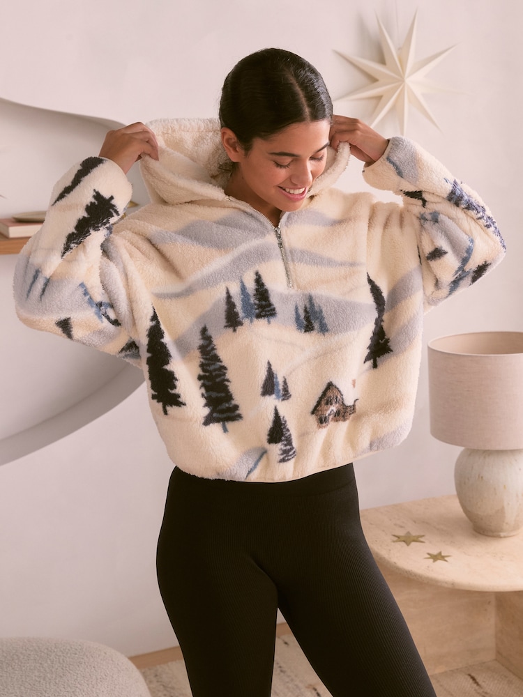 Bath & Body Works Mountain Scene Hooded Zip Borg Loungewear Set - 6суретінің 1 суреті