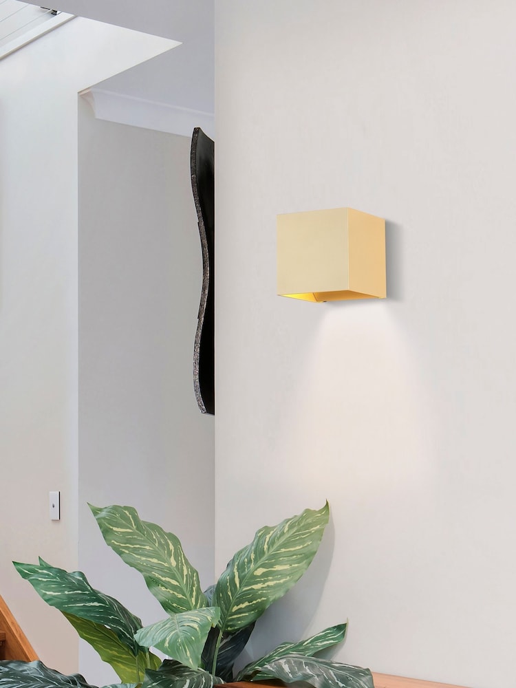 Searchlight Gold Bron Square Up & Down Wall Light G11 - Image 1 of 4