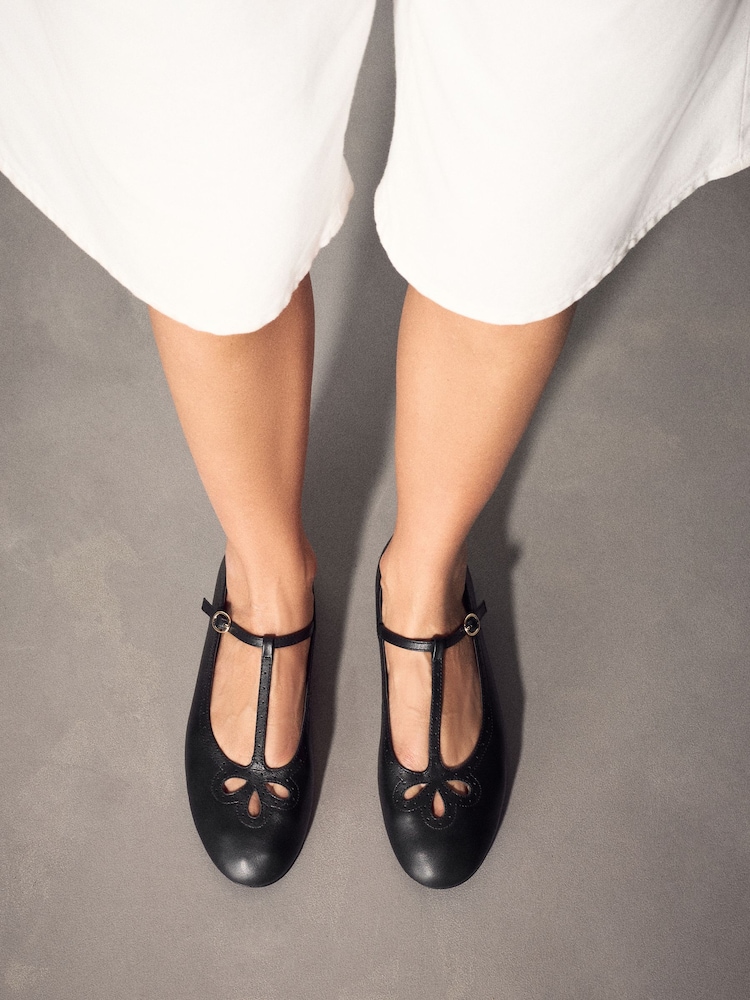 Black Forever Comfort® Leather Mary Jane Shoes - Image 2 of 8