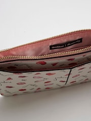 River Island Cream J'adore Heart Travel Wallet - Image 4 of 5