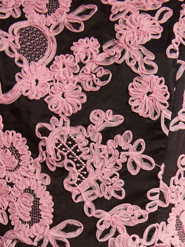 Love & Roses Pink Textured Puffball Tie Shoulder Midi Dress - Image 5 of 5