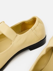Oliver Bonas Leather Ballet Shoes - صورة 5 من 7