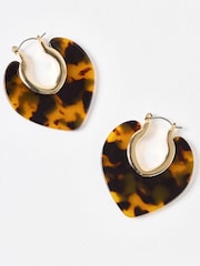 Oliver Bonas Brown Sofia Faux Tortoiseshell Resin Heart Hoop Earrings - Image 4 of 5